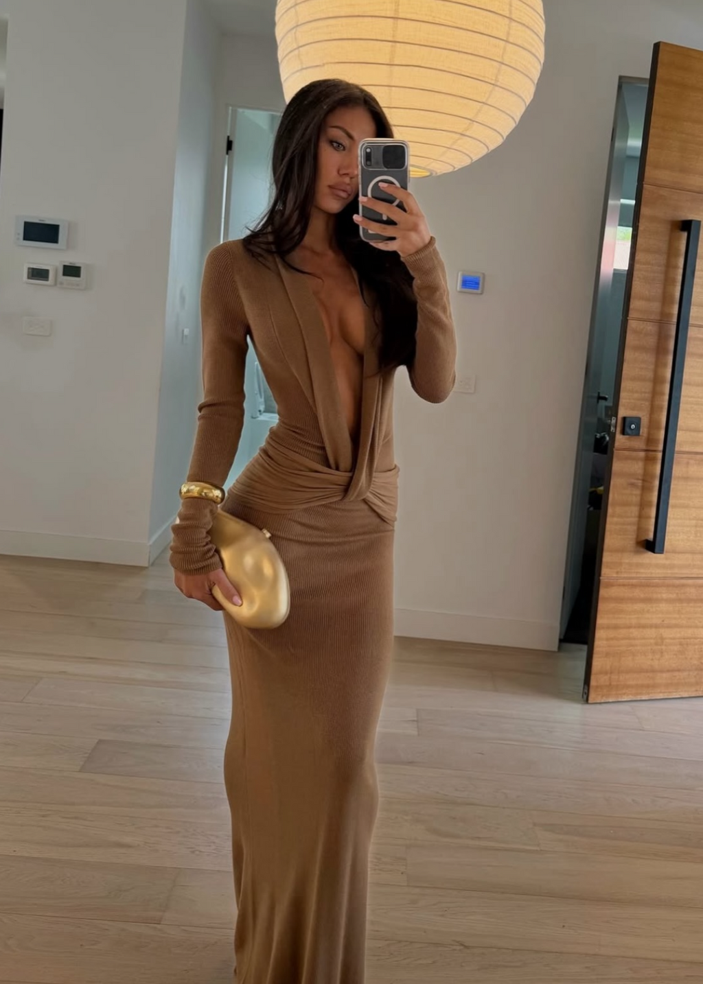 ‘Aure’ Gown