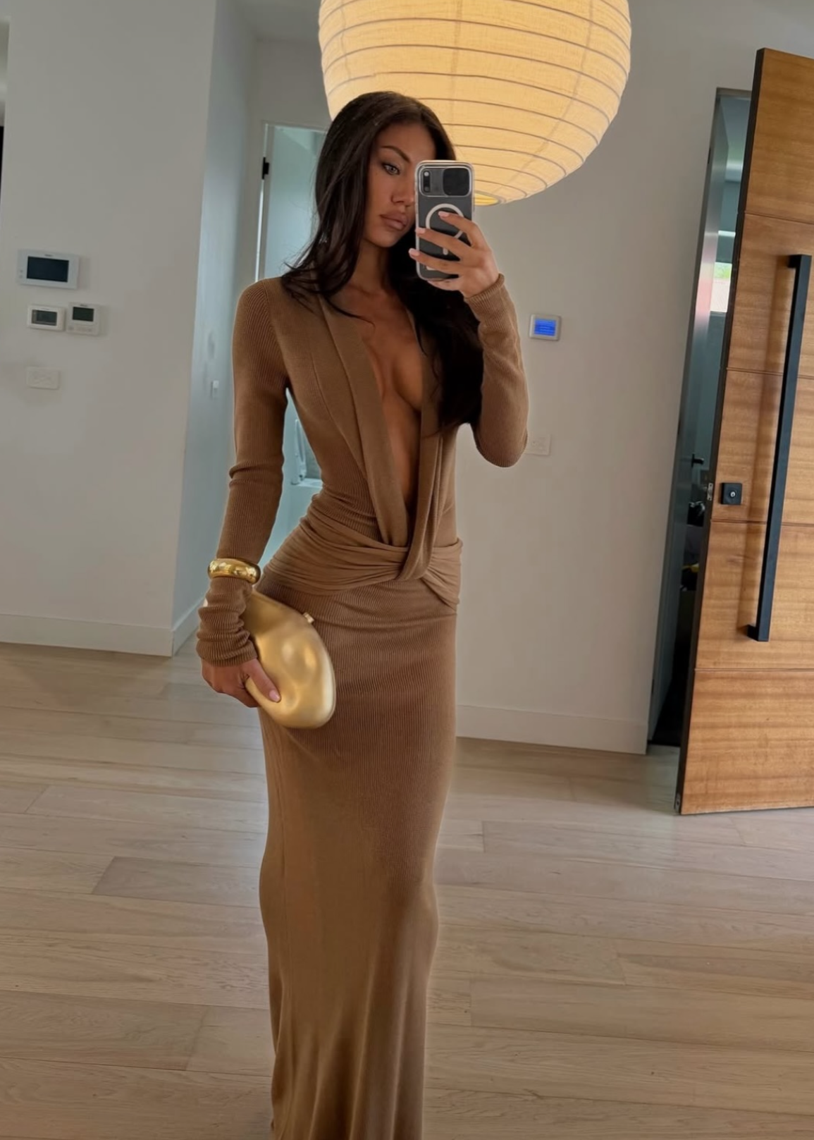 ‘Aure’ Gown